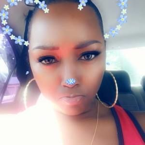 Meet your Posher, Desi